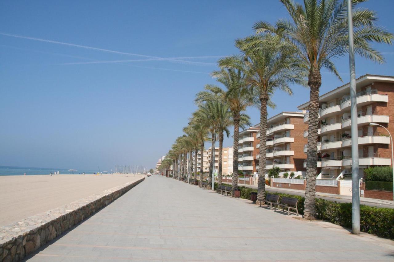 R142 Manila Calafell